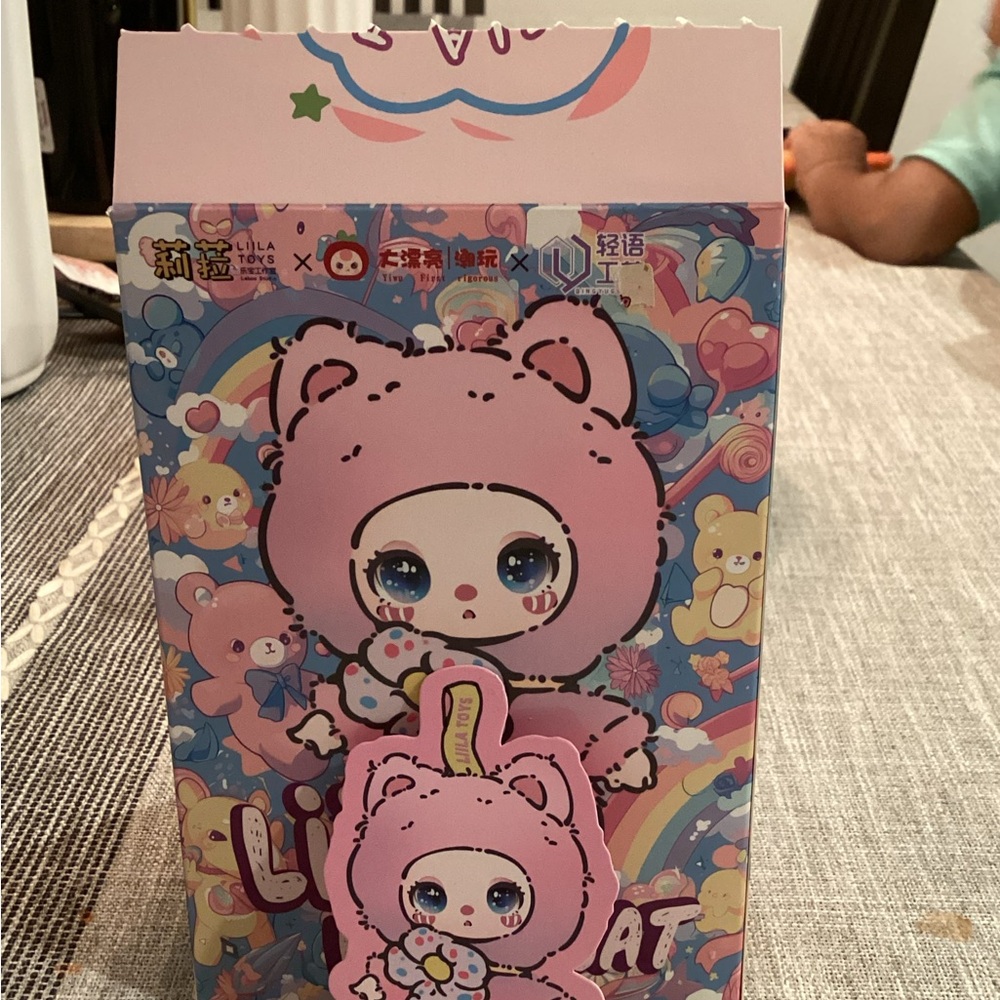 Liila’s Lucky Cat